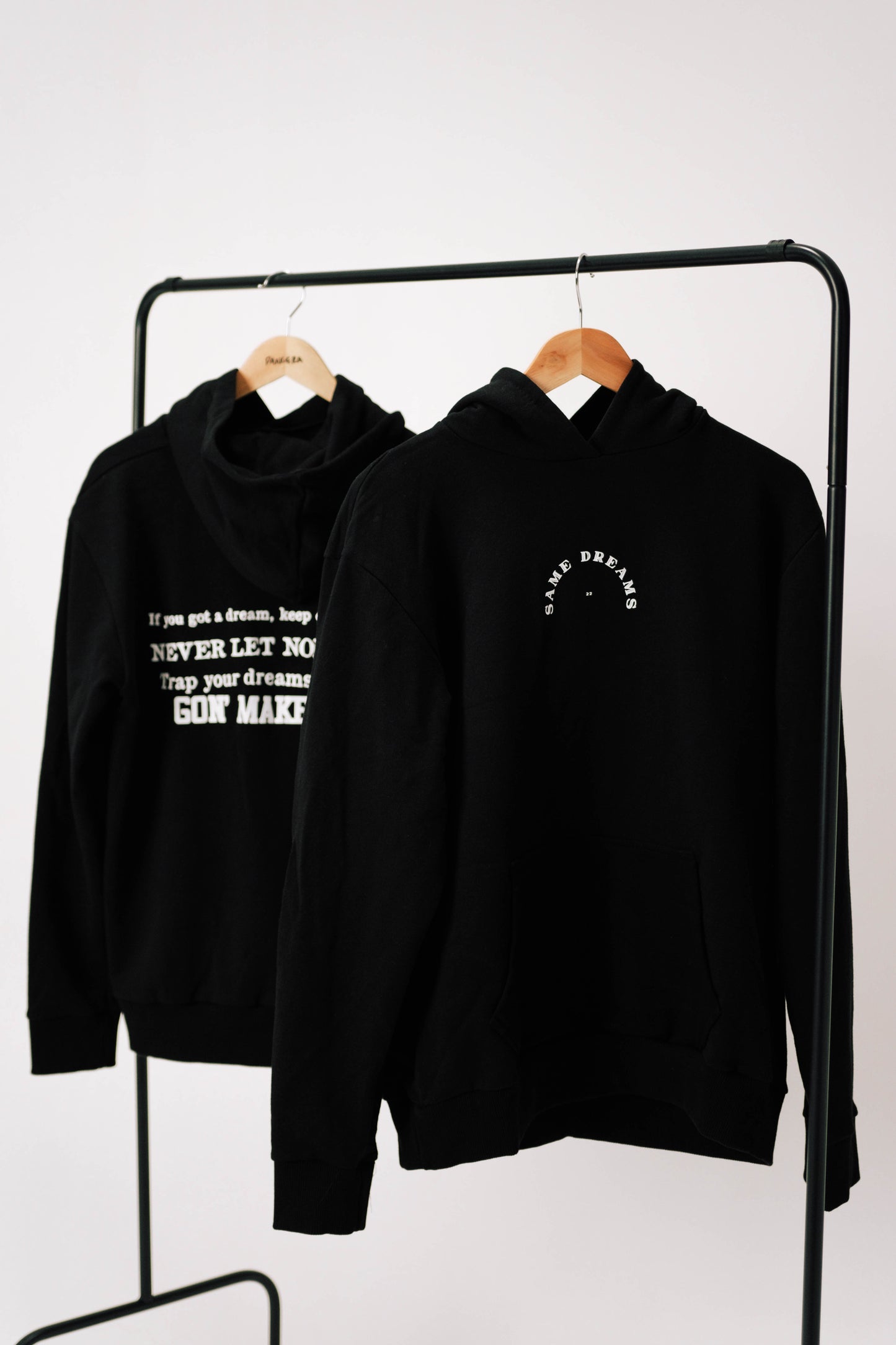 Same dreams 22 hoodie - Black